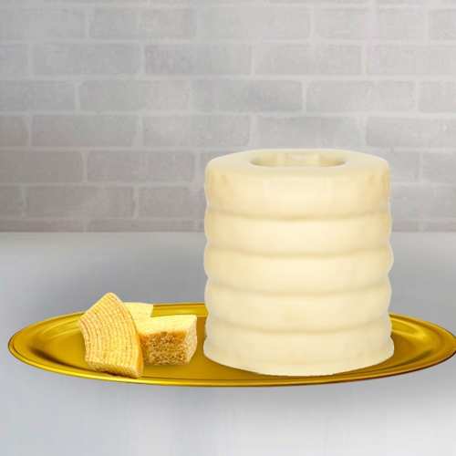 Pyramid Cake With White Chocolate Coating