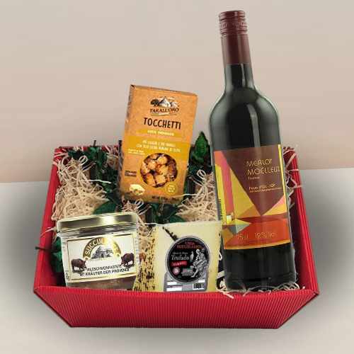 Red Wine N Cheese Gourmet Basket