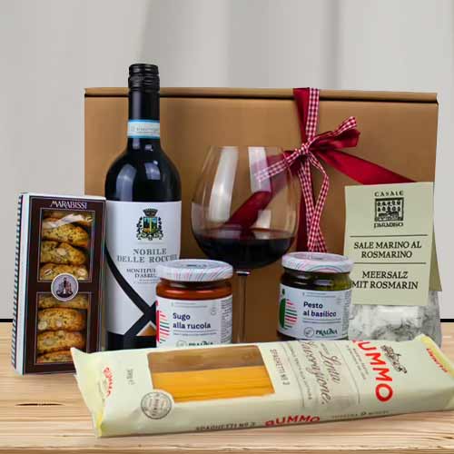 Gourmet Pasta N Wine Box